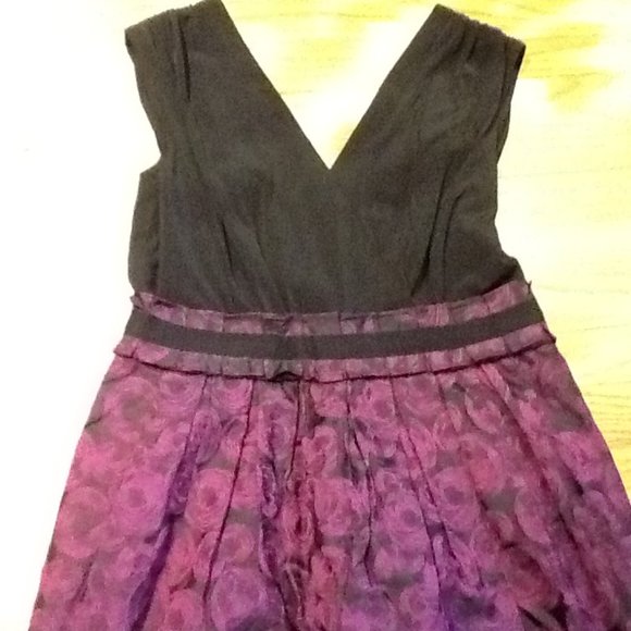 Gorgeous Black and Fuschia Party Dress - Picture 8 of 10
